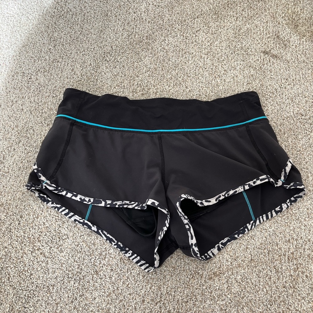 Lululemon Speed Up Patterned Shorts 2.5”